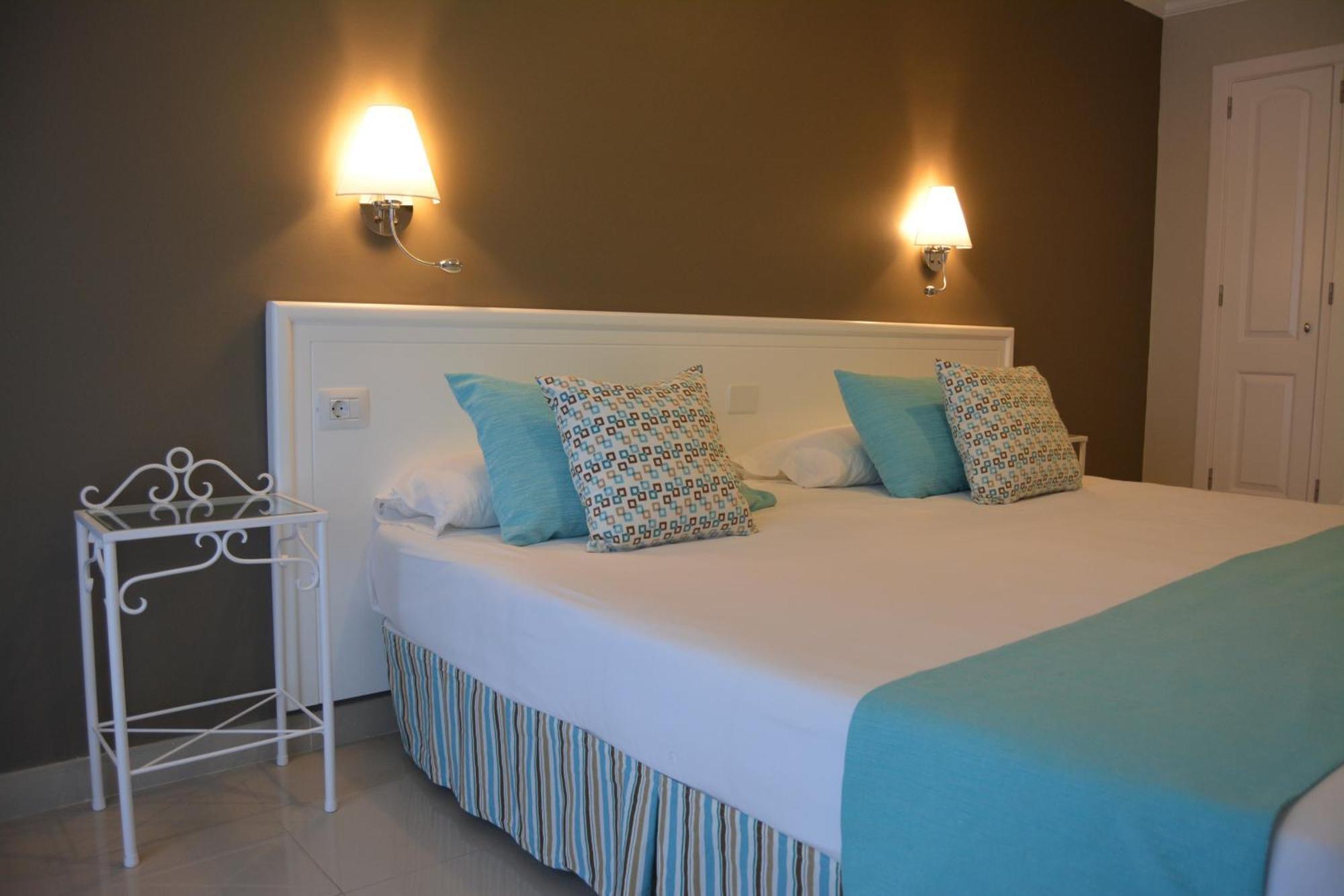 Rf La Quinta Park Suites Santa Ursula  Ngoại thất bức ảnh